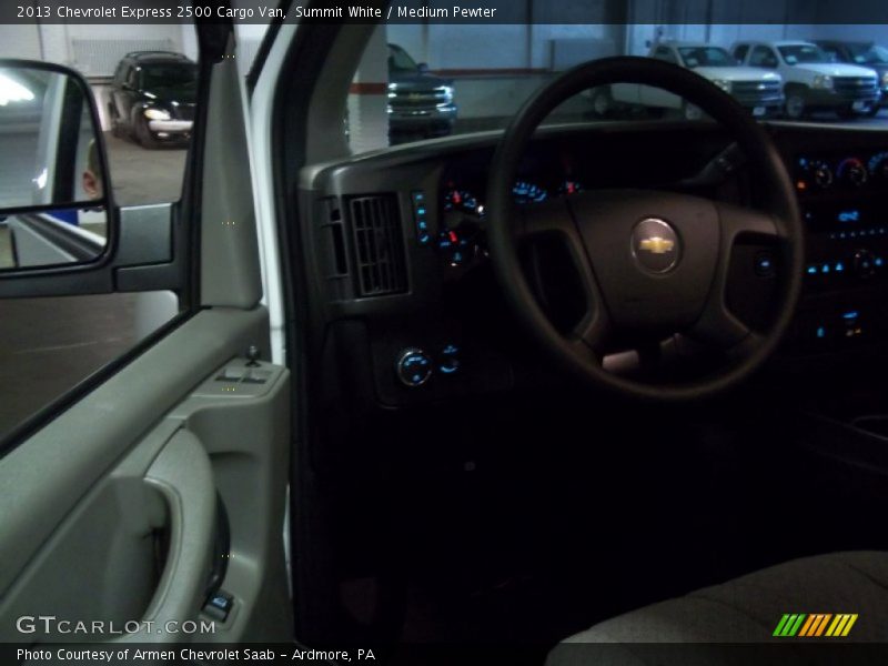 Summit White / Medium Pewter 2013 Chevrolet Express 2500 Cargo Van