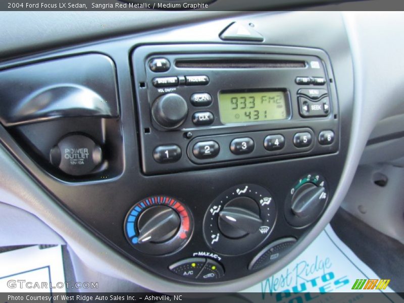 Sangria Red Metallic / Medium Graphite 2004 Ford Focus LX Sedan