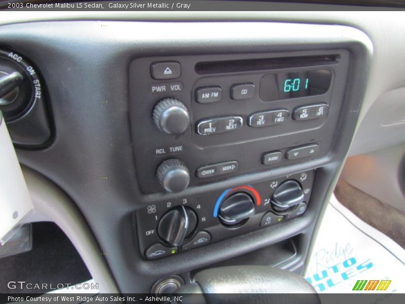 Galaxy Silver Metallic / Gray 2003 Chevrolet Malibu LS Sedan