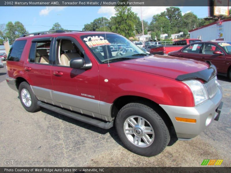 Toreador Red Metallic / Medium Dark Parchment 2002 Mercury Mountaineer AWD