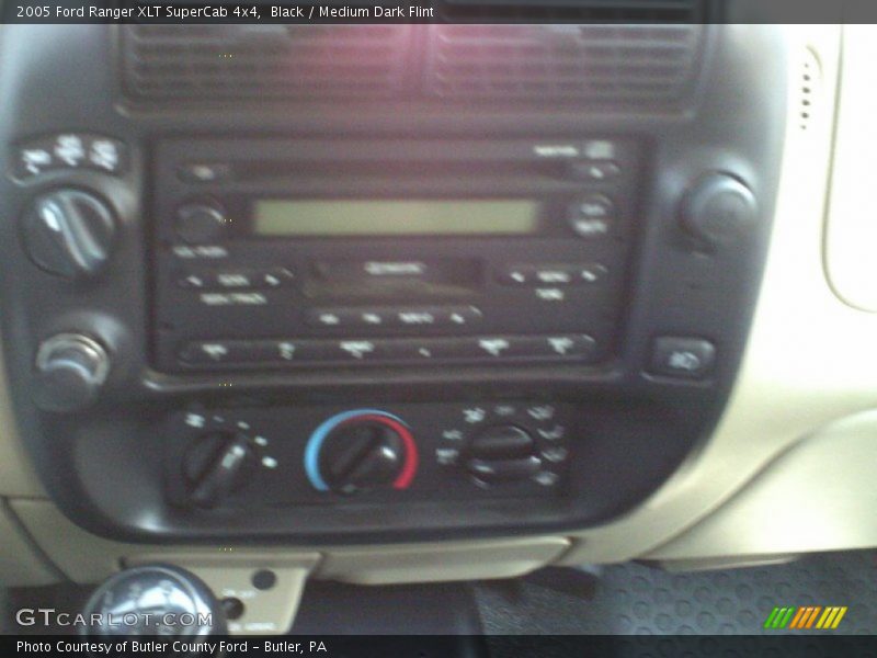 Black / Medium Dark Flint 2005 Ford Ranger XLT SuperCab 4x4