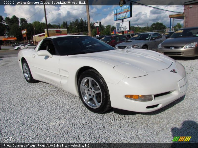 Speedway White / Black 2001 Chevrolet Corvette Coupe
