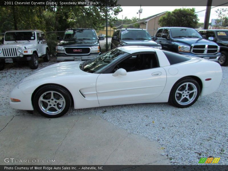 Speedway White / Black 2001 Chevrolet Corvette Coupe