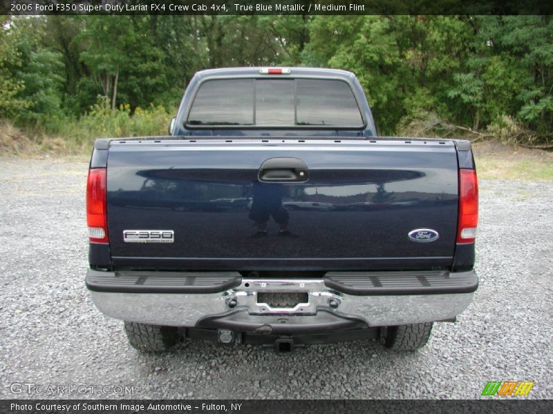 True Blue Metallic / Medium Flint 2006 Ford F350 Super Duty Lariat FX4 Crew Cab 4x4