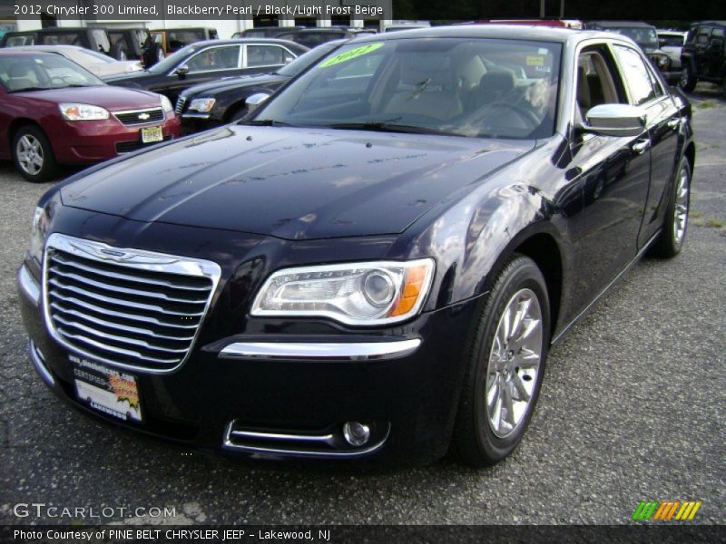 Blackberry Pearl / Black/Light Frost Beige 2012 Chrysler 300 Limited