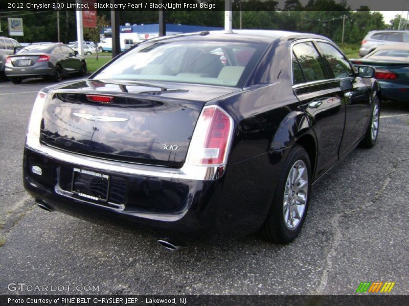 Blackberry Pearl / Black/Light Frost Beige 2012 Chrysler 300 Limited