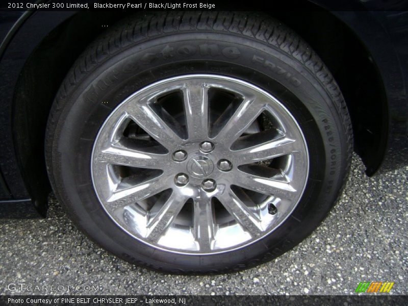 Blackberry Pearl / Black/Light Frost Beige 2012 Chrysler 300 Limited