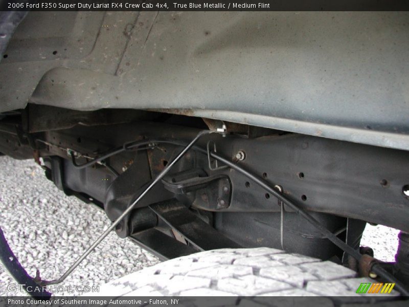True Blue Metallic / Medium Flint 2006 Ford F350 Super Duty Lariat FX4 Crew Cab 4x4