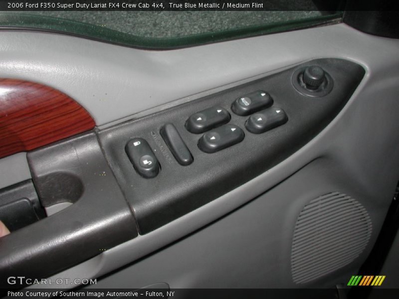 True Blue Metallic / Medium Flint 2006 Ford F350 Super Duty Lariat FX4 Crew Cab 4x4