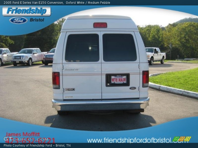 Oxford White / Medium Pebble 2005 Ford E Series Van E150 Conversion