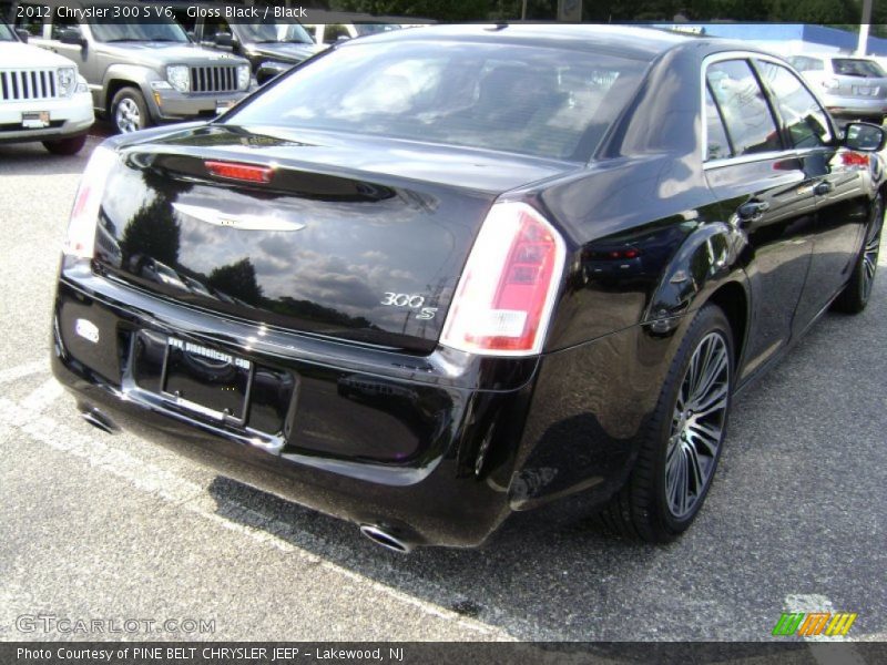 Gloss Black / Black 2012 Chrysler 300 S V6