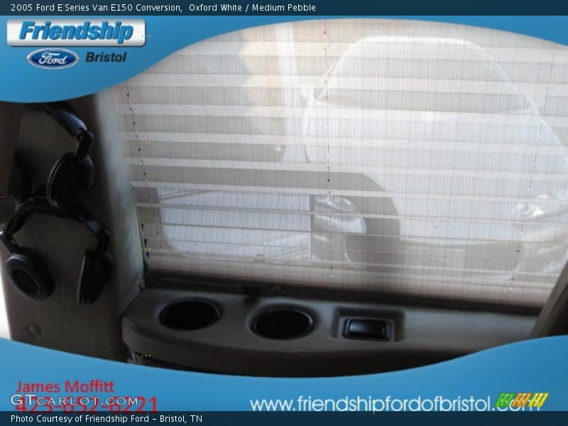 Oxford White / Medium Pebble 2005 Ford E Series Van E150 Conversion