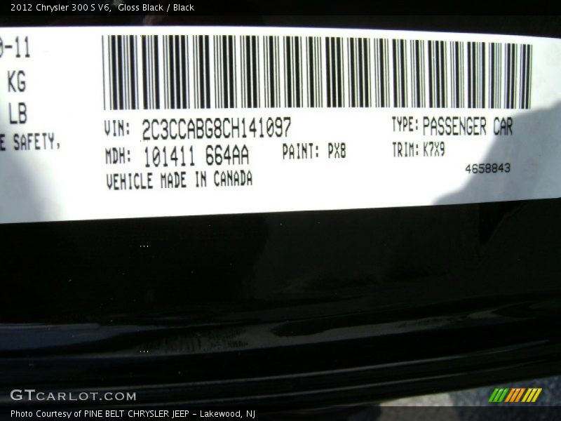 Gloss Black / Black 2012 Chrysler 300 S V6