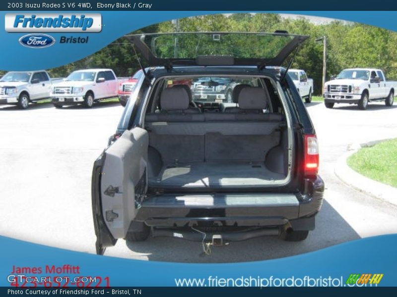 Ebony Black / Gray 2003 Isuzu Rodeo S V6 4WD