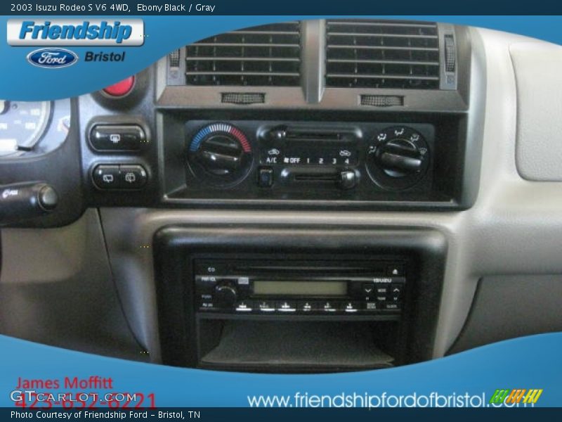 Ebony Black / Gray 2003 Isuzu Rodeo S V6 4WD
