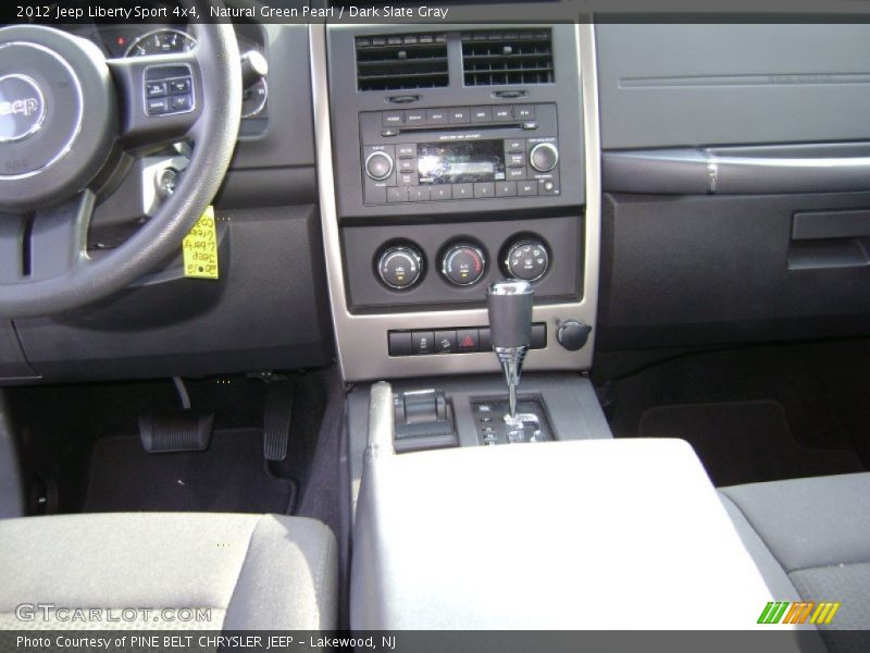 Natural Green Pearl / Dark Slate Gray 2012 Jeep Liberty Sport 4x4