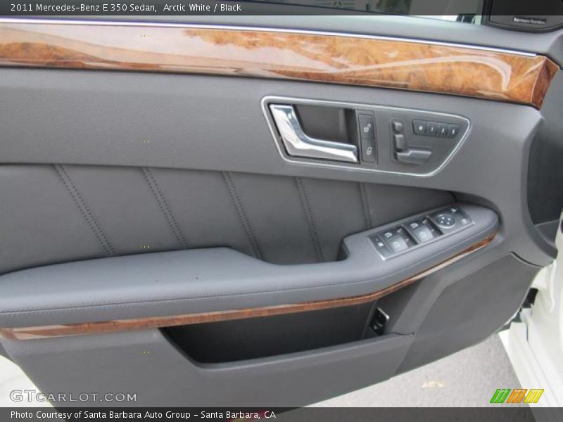 Arctic White / Black 2011 Mercedes-Benz E 350 Sedan