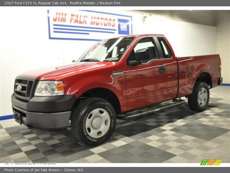 Redfire Metallic / Medium Flint 2007 Ford F150 XL Regular Cab 4x4