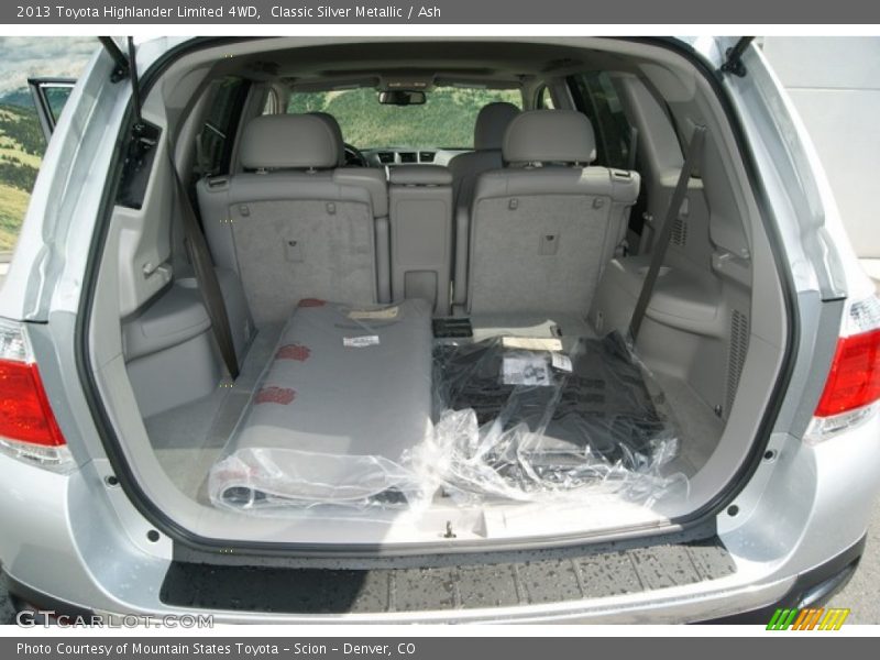 Classic Silver Metallic / Ash 2013 Toyota Highlander Limited 4WD