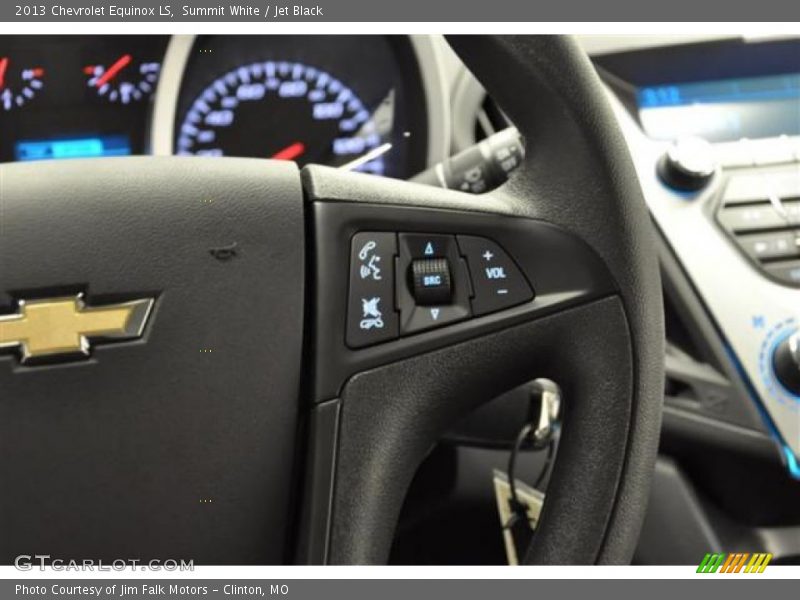 Summit White / Jet Black 2013 Chevrolet Equinox LS