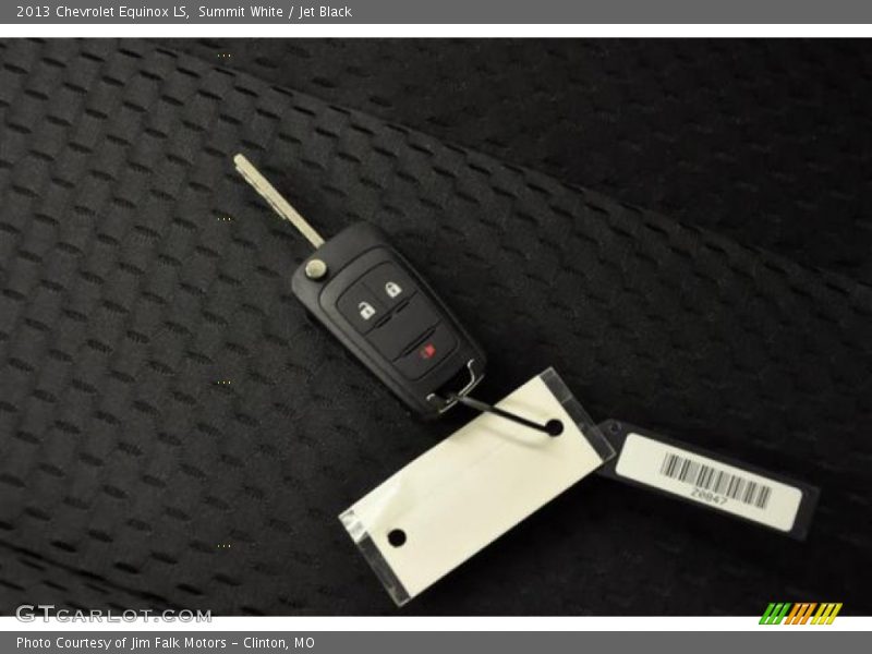 Summit White / Jet Black 2013 Chevrolet Equinox LS