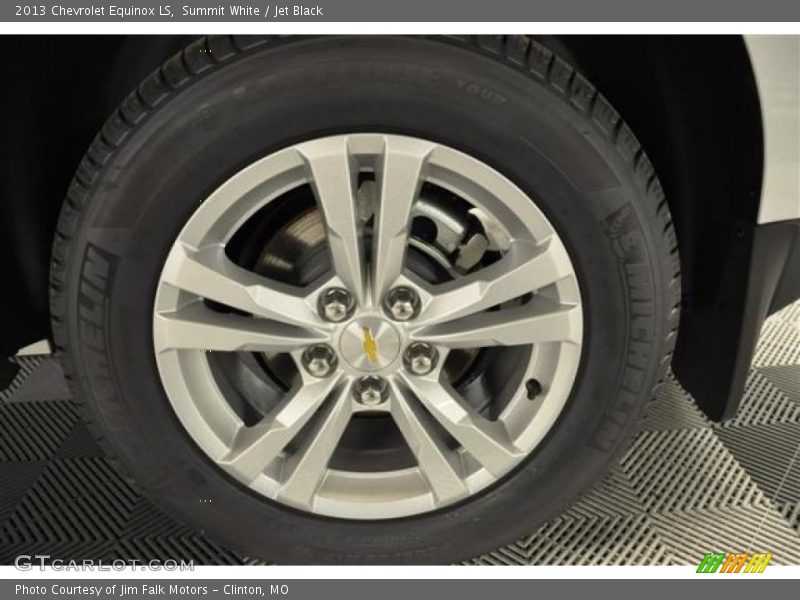 Summit White / Jet Black 2013 Chevrolet Equinox LS