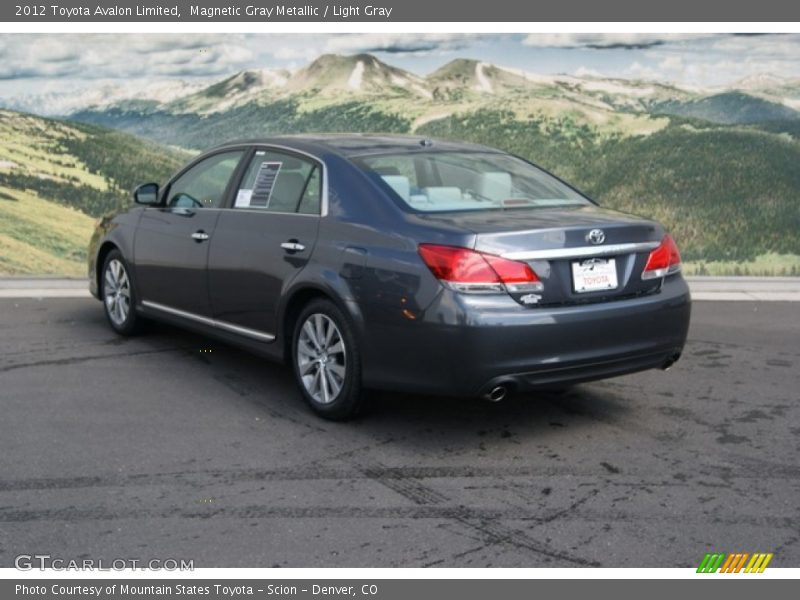 Magnetic Gray Metallic / Light Gray 2012 Toyota Avalon Limited