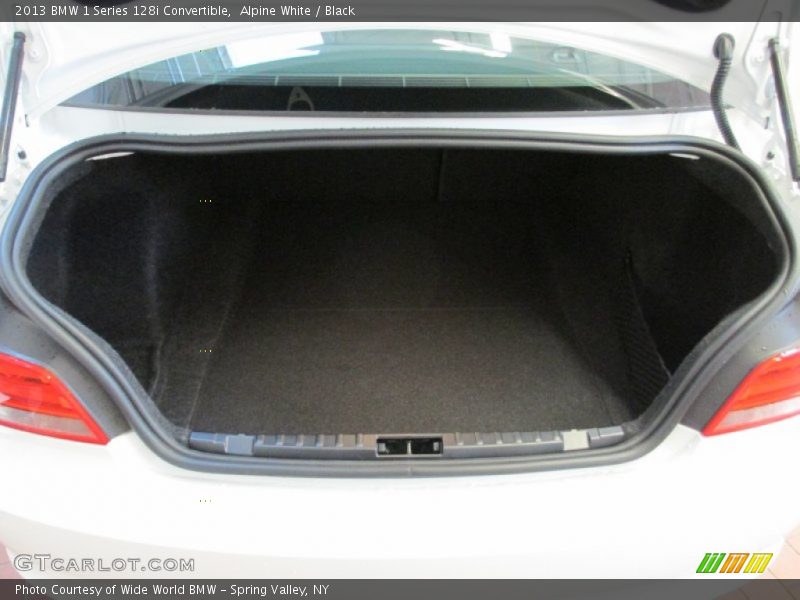  2013 1 Series 128i Convertible Trunk