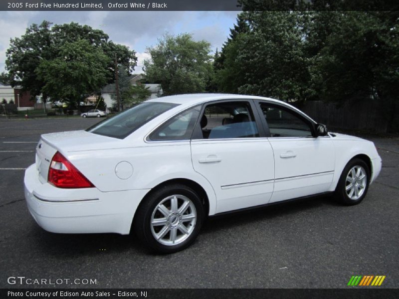 Oxford White / Black 2005 Ford Five Hundred Limited