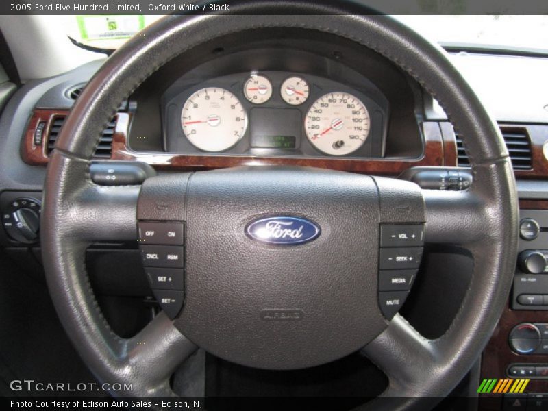 Oxford White / Black 2005 Ford Five Hundred Limited