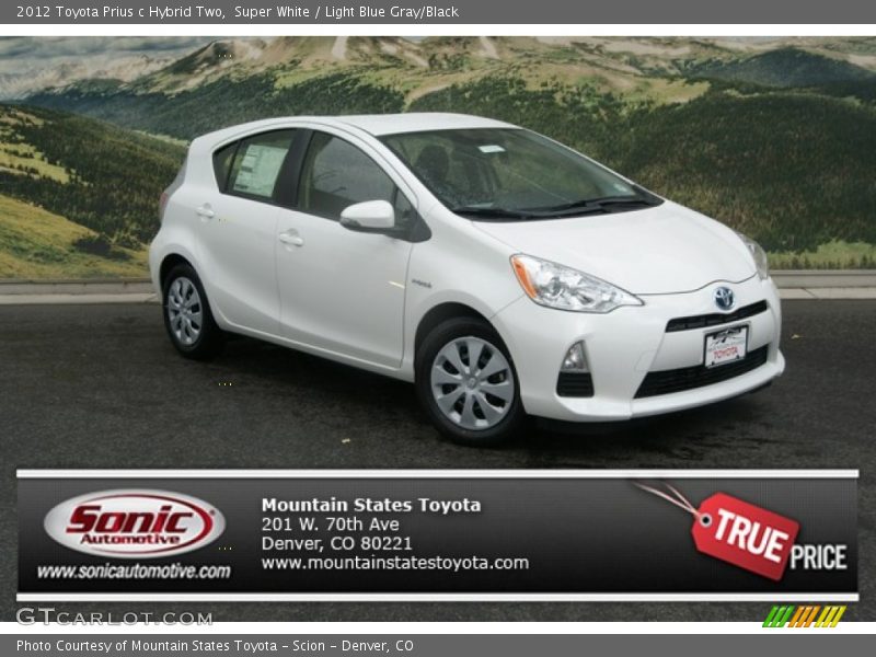 Super White / Light Blue Gray/Black 2012 Toyota Prius c Hybrid Two