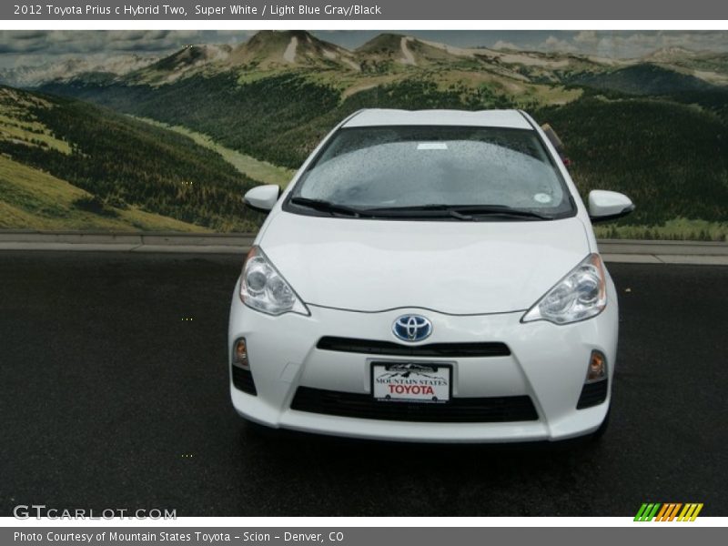 Super White / Light Blue Gray/Black 2012 Toyota Prius c Hybrid Two