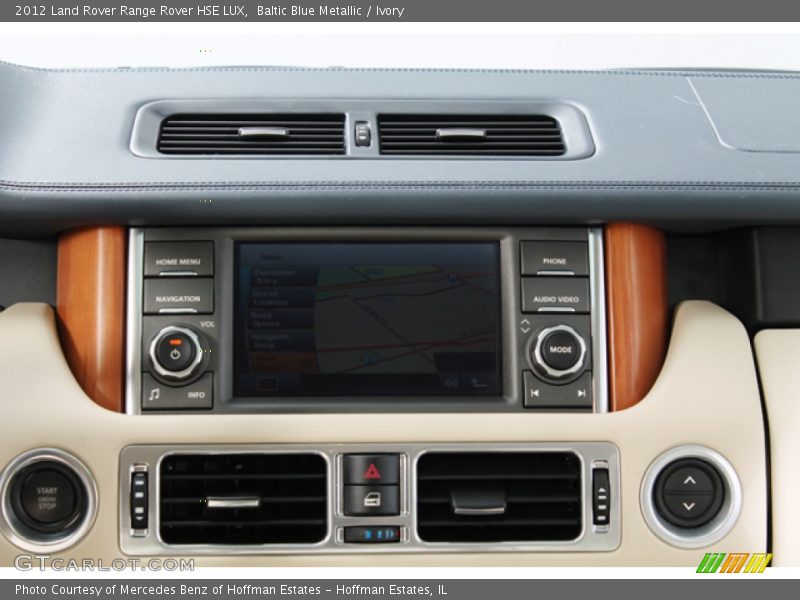 Controls of 2012 Range Rover HSE LUX