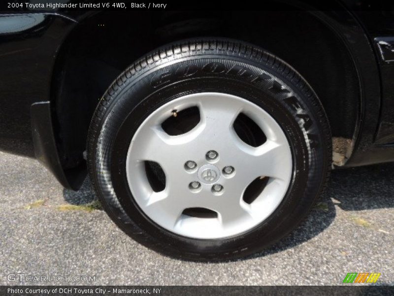 Black / Ivory 2004 Toyota Highlander Limited V6 4WD