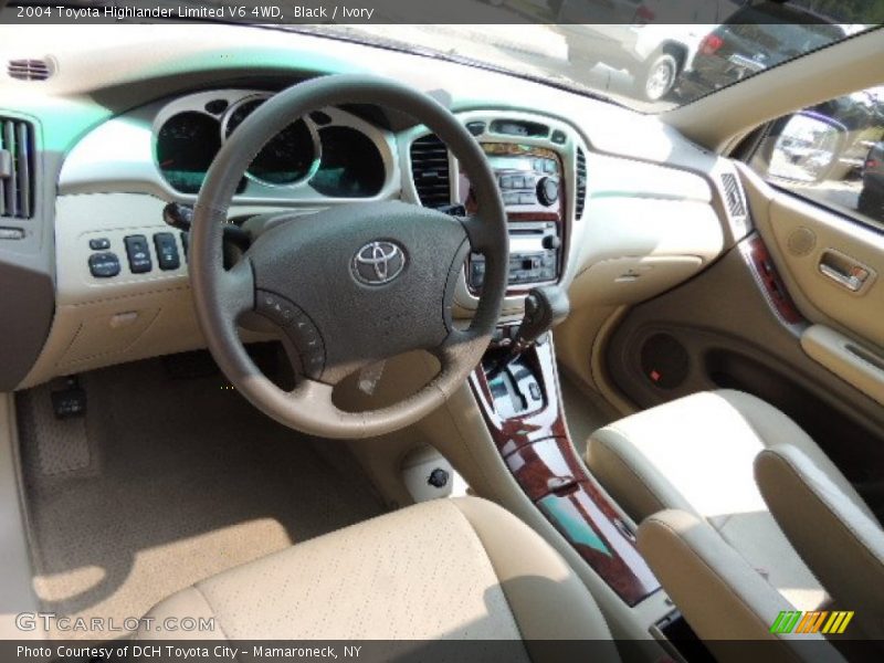 Black / Ivory 2004 Toyota Highlander Limited V6 4WD