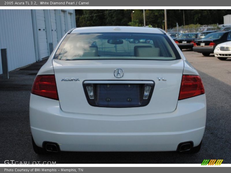 White Diamond Pearl / Camel 2005 Acura TL 3.2