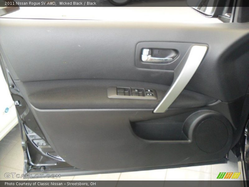 Wicked Black / Black 2011 Nissan Rogue SV AWD