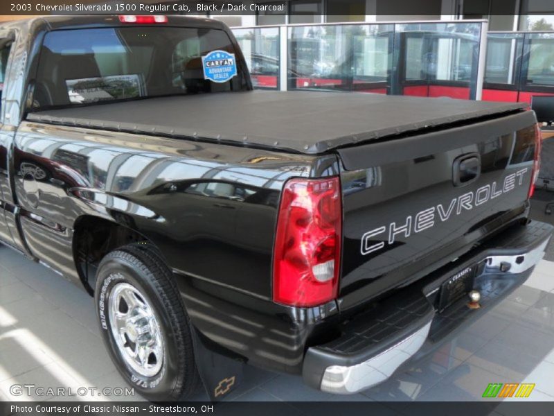 Black / Dark Charcoal 2003 Chevrolet Silverado 1500 Regular Cab