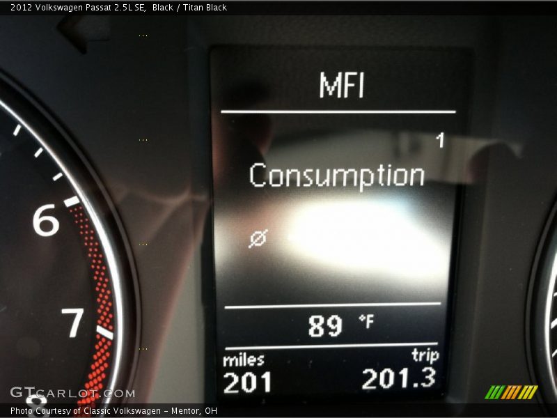 Black / Titan Black 2012 Volkswagen Passat 2.5L SE