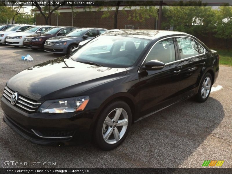 Black / Titan Black 2012 Volkswagen Passat 2.5L SE