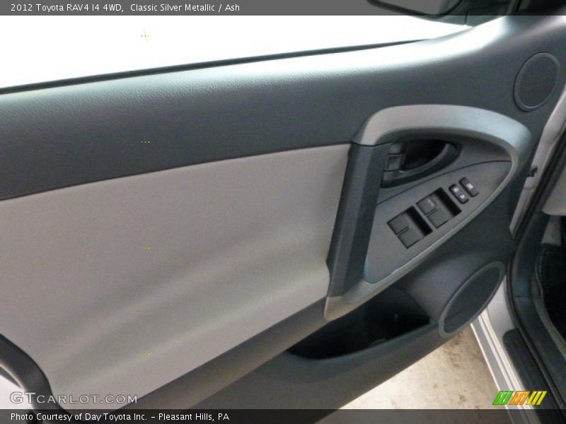 Classic Silver Metallic / Ash 2012 Toyota RAV4 I4 4WD