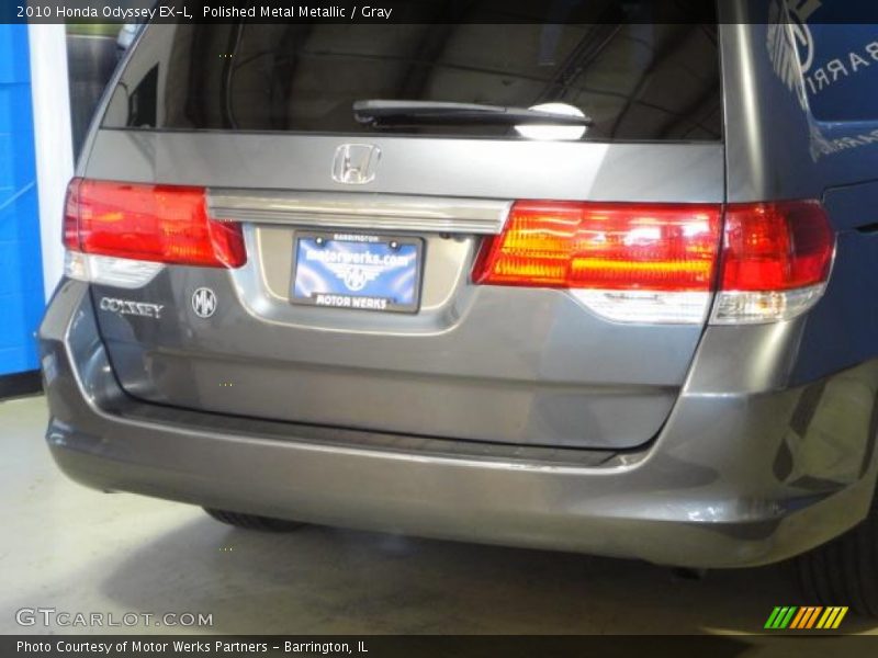 Polished Metal Metallic / Gray 2010 Honda Odyssey EX-L