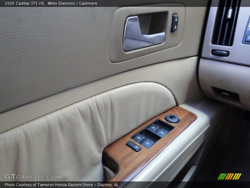 White Diamond / Cashmere 2005 Cadillac STS V8