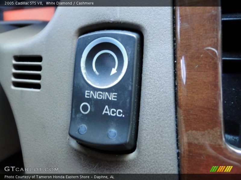 White Diamond / Cashmere 2005 Cadillac STS V8
