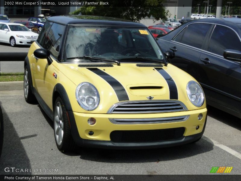 Liquid Yellow / Panther Black 2002 Mini Cooper S Hardtop