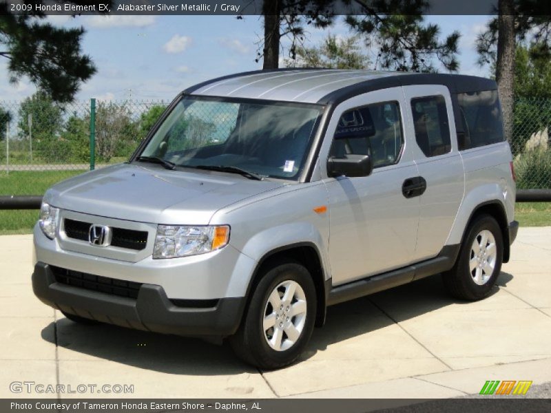 Front 3/4 View of 2009 Element EX