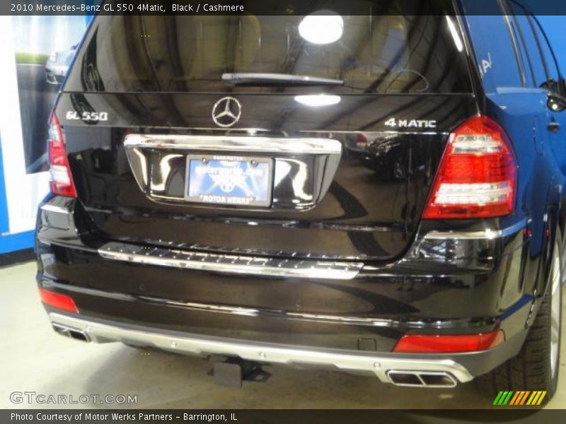 Black / Cashmere 2010 Mercedes-Benz GL 550 4Matic