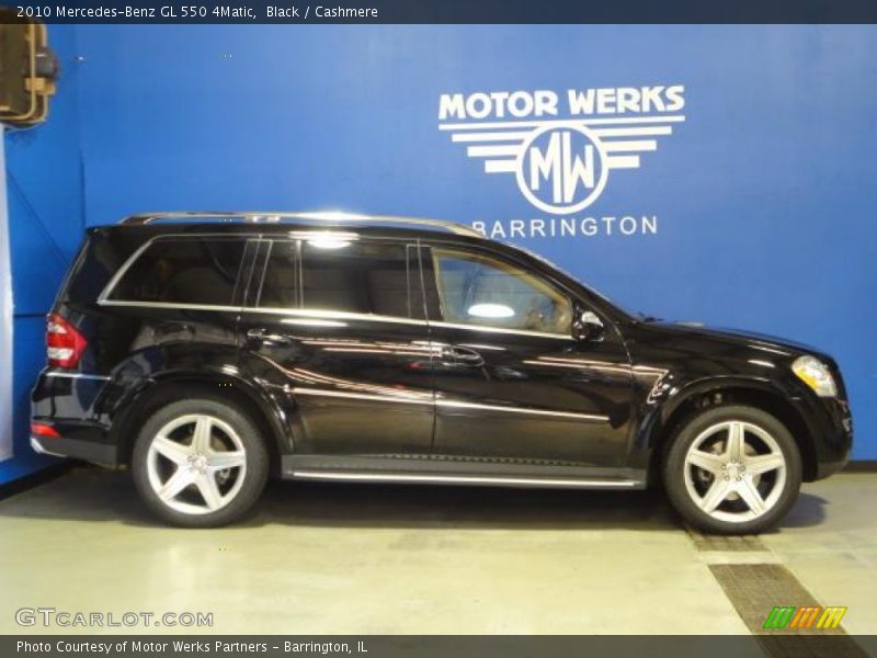 Black / Cashmere 2010 Mercedes-Benz GL 550 4Matic