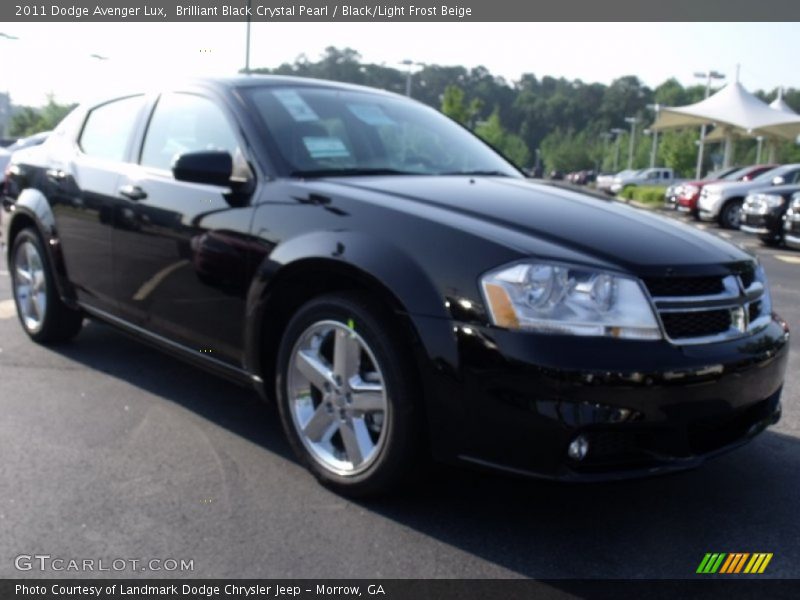 Brilliant Black Crystal Pearl / Black/Light Frost Beige 2011 Dodge Avenger Lux