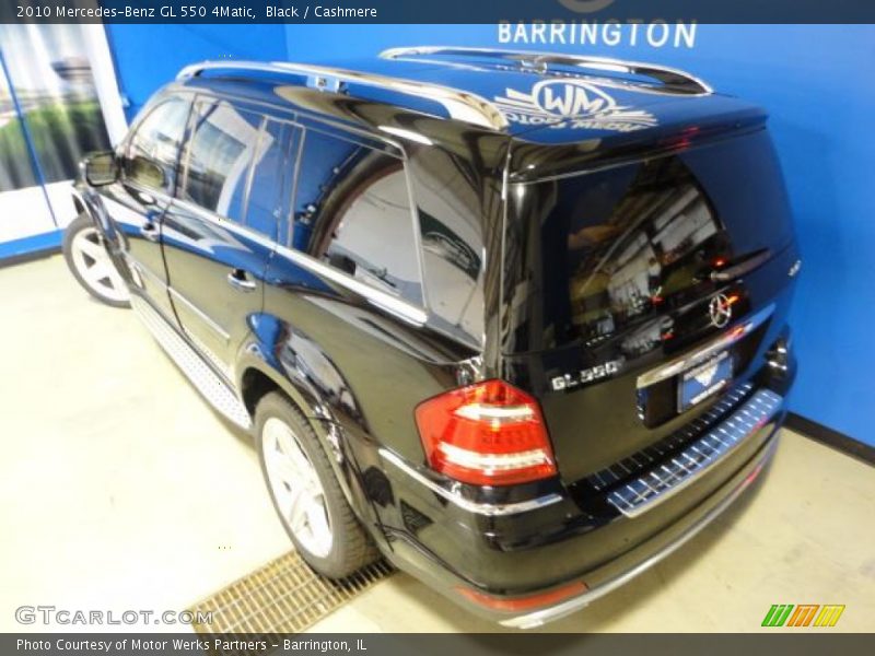 Black / Cashmere 2010 Mercedes-Benz GL 550 4Matic